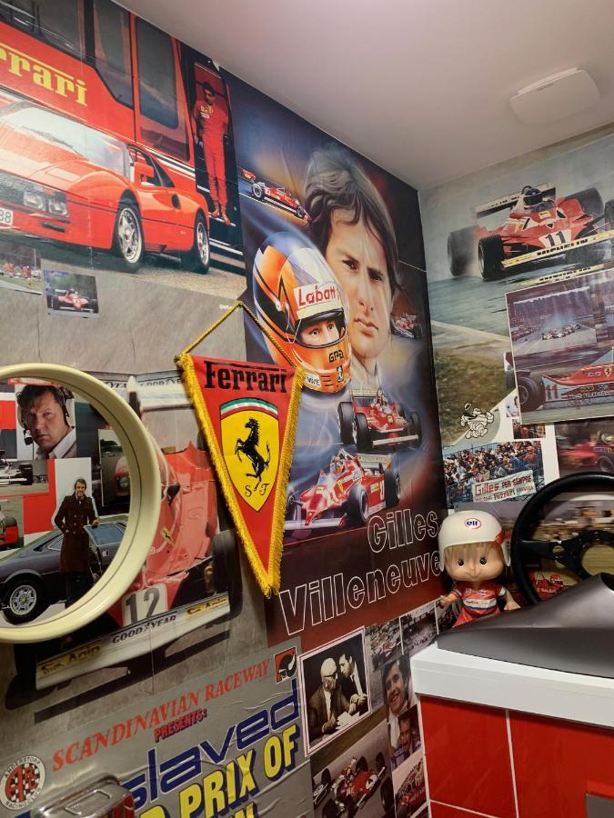 Classic Driver Home 2 โรยาต์ ภายนอก รูปภาพ